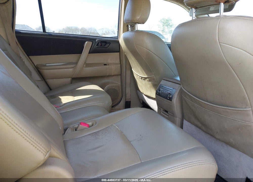 2009 TOYOTA HIGHLANDER VIN: JTEDS41A392088632