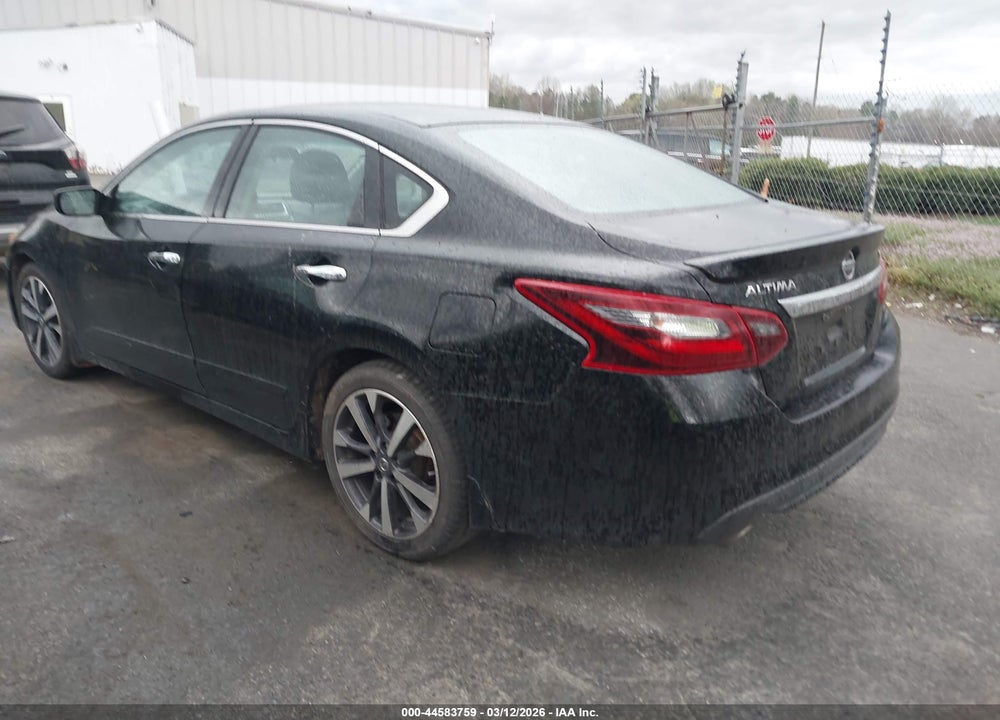 2017 NISSAN ALTIMA 2.5 SR VIN: 1N4AL3AP2HN303844