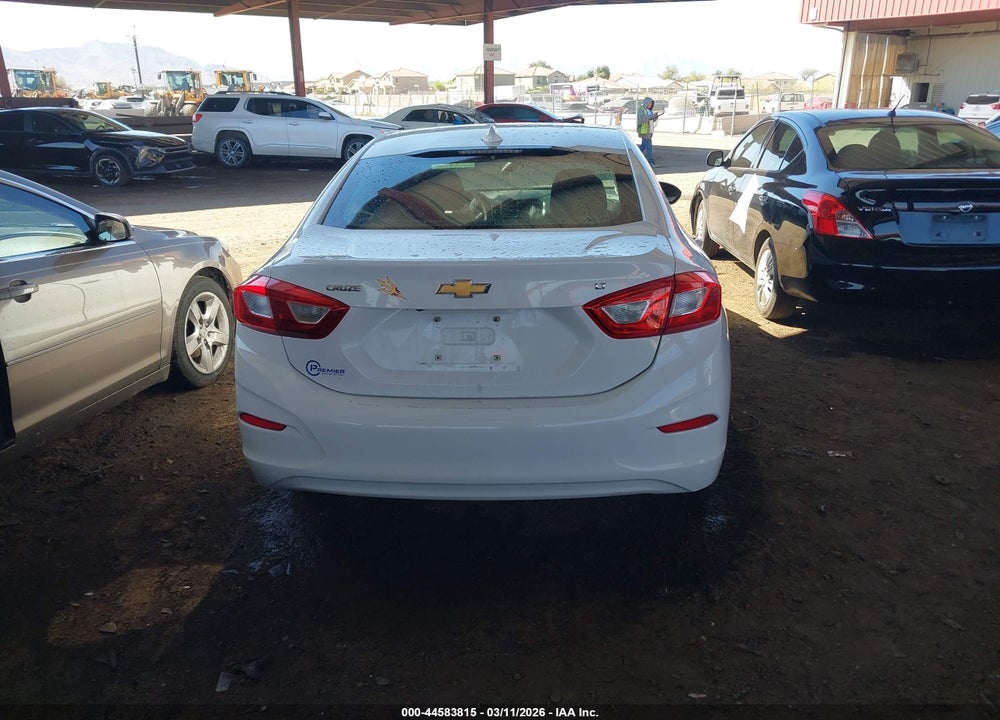 2017 CHEVROLET CRUZE LT AUTO VIN: 1G1BE5SM8H7113813