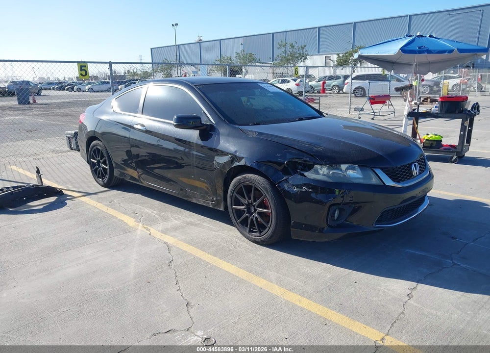 2013 HONDA ACCORD EX VIN: 1HGCT1B70DA022473