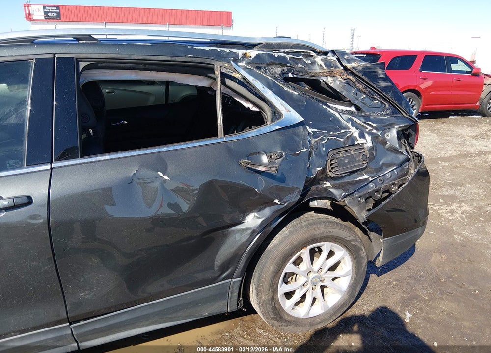 2019 CHEVROLET EQUINOX LT VIN: 3GNAXKEV4KS545153