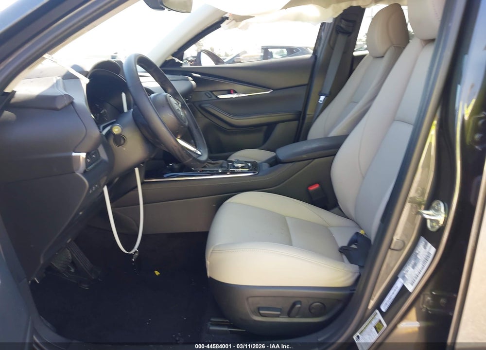 2025 MAZDA CX-30 2.5 S PREFERRED PACKAGE VIN: 3MVDMBCM6SM847801