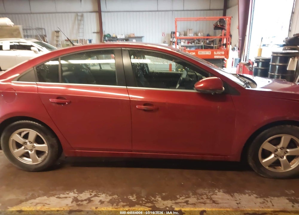 2014 CHEVROLET CRUZE 1LT AUTO VIN: 1G1PC5SB8E7447071