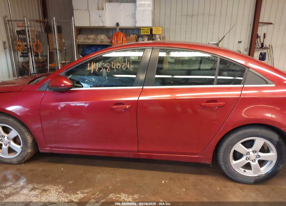 2014 CHEVROLET CRUZE 1LT AUTO VIN: 1G1PC5SB8E7447071
