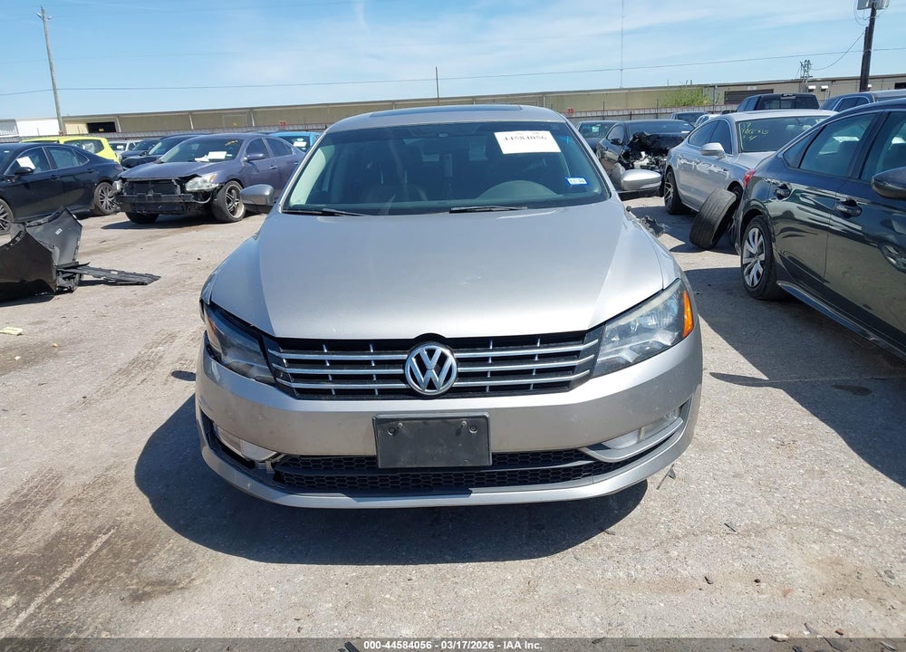 2014 VOLKSWAGEN PASSAT 2.0L TDI SEL PREMIUM VIN: 1VWCN7A35EC088031