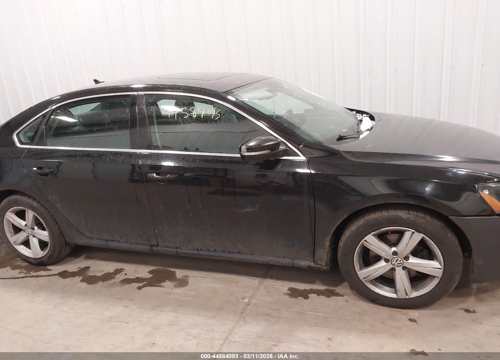 2013 VOLKSWAGEN PASSAT 2.5L SE VIN: 1VWBP7A36DC116200