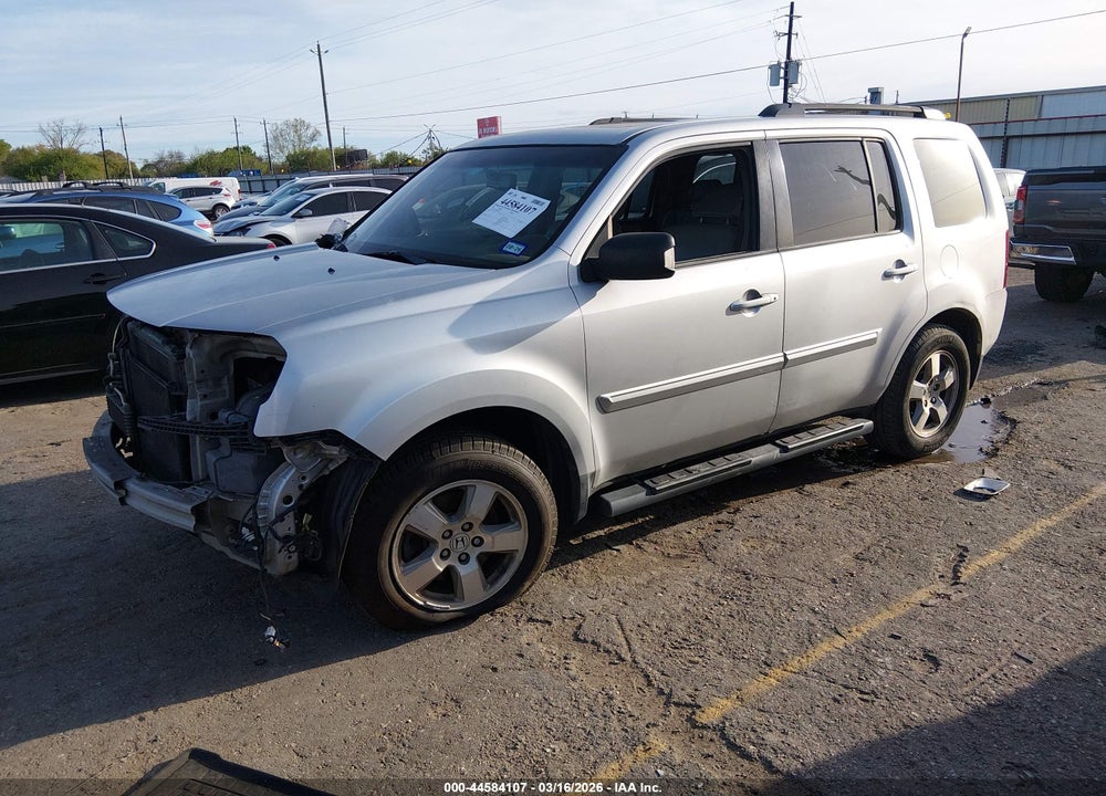 2011 HONDA PILOT EX-L VIN: 5FNYF3H69BB041338
