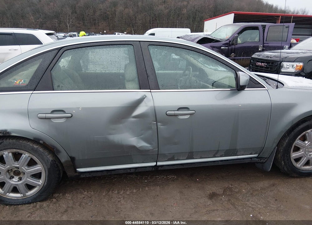 2007 FORD FIVE HUNDRED SEL VIN: 1FAFP27187G122564