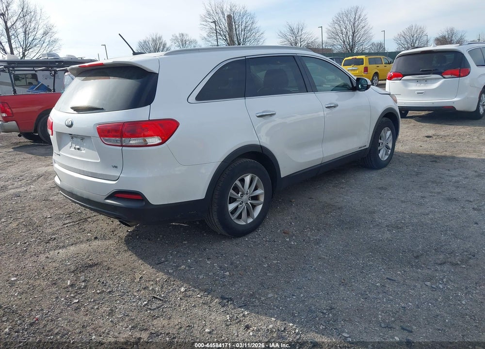 2017 KIA SORENTO 3.3L LX VIN: 5XYPGDA59HG208489