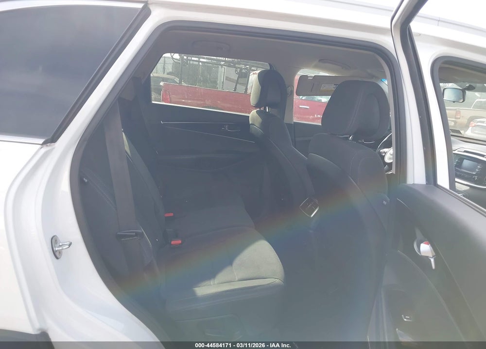 2017 KIA SORENTO 3.3L LX VIN: 5XYPGDA59HG208489