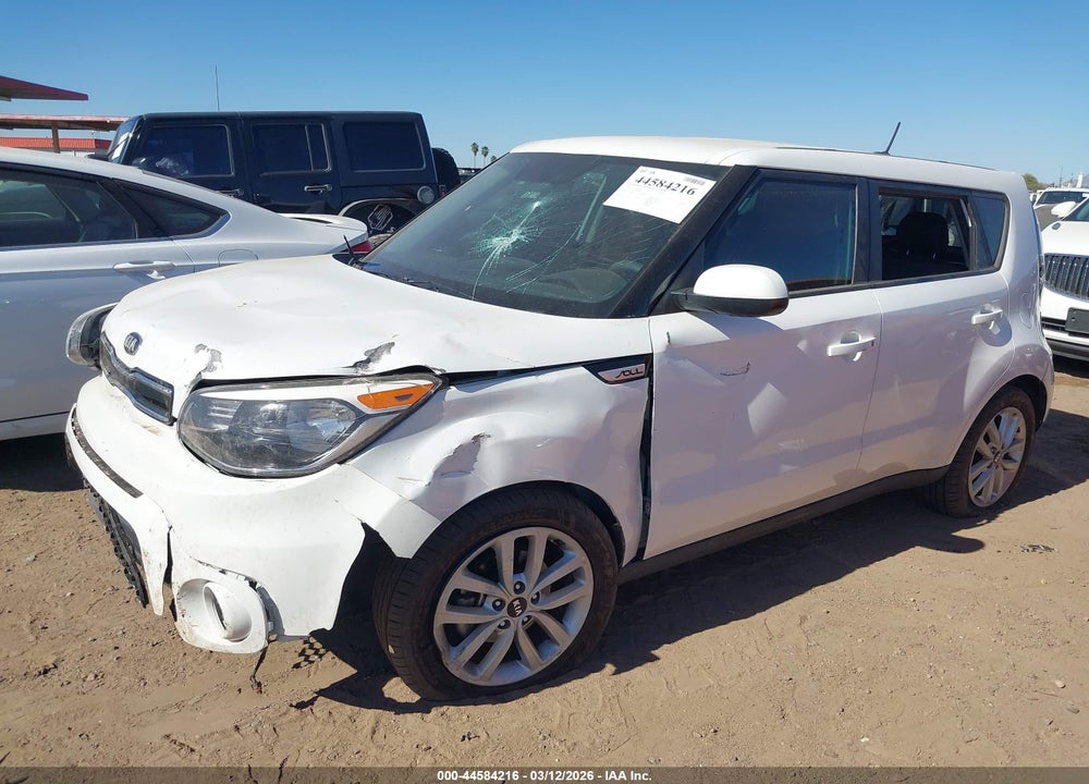 2018 KIA SOUL + VIN: KNDJP3A56J7528694