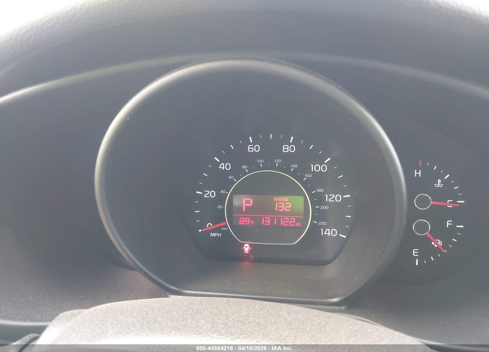 2018 KIA SOUL + VIN: KNDJP3A56J7528694