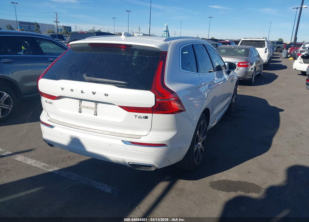 2018 VOLVO XC60 T6 INSCRIPTION VIN: LYVA22RL7JB073734