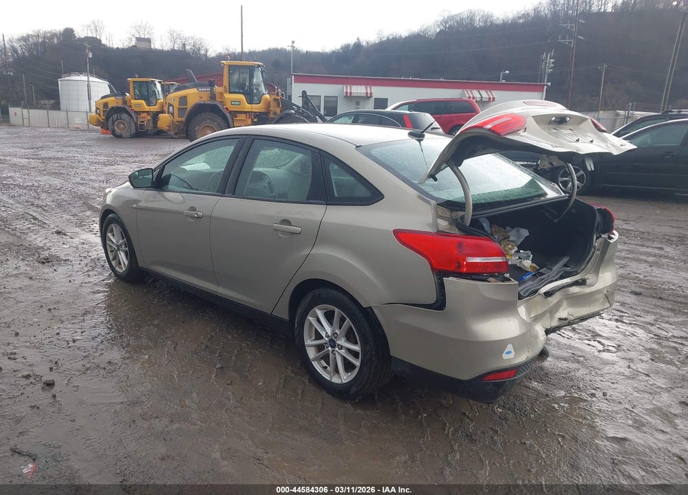 2016 FORD FOCUS SE VIN: 1FADP3F25GL352674