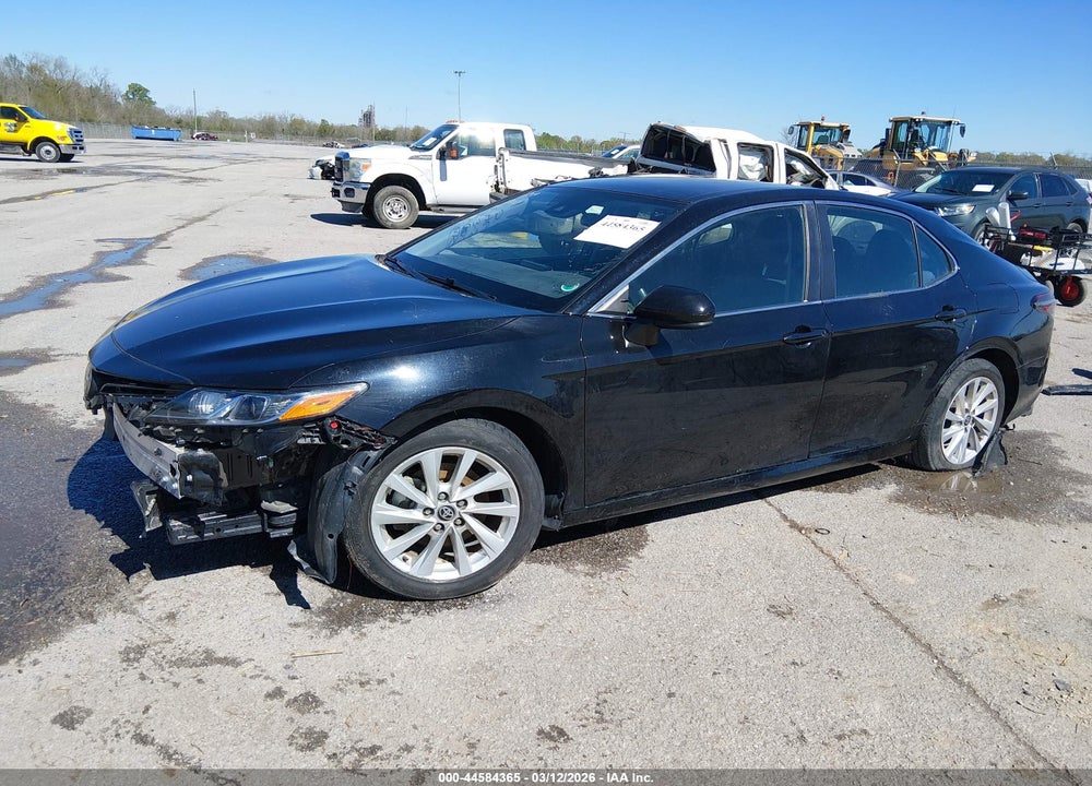 2021 TOYOTA CAMRY LE VIN: 4T1C11AK0MU452802