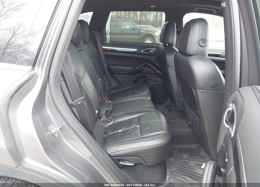 2013 PORSCHE CAYENNE VIN: WP1AA2A23DLA03197