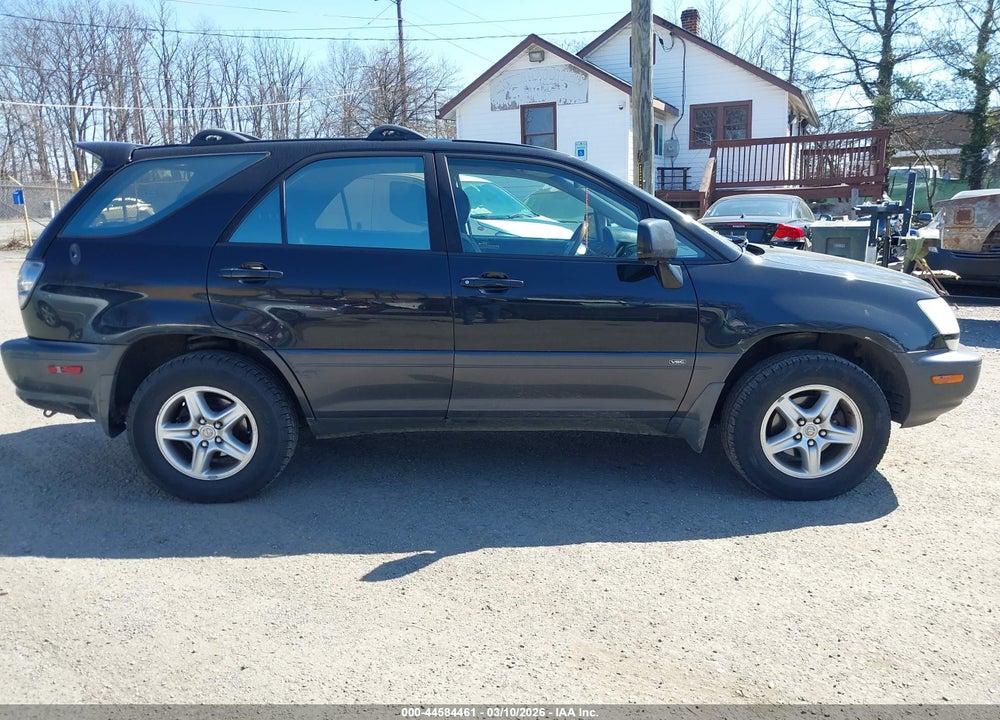 2002 LEXUS RX 300 VIN: JTJHF10U520244902