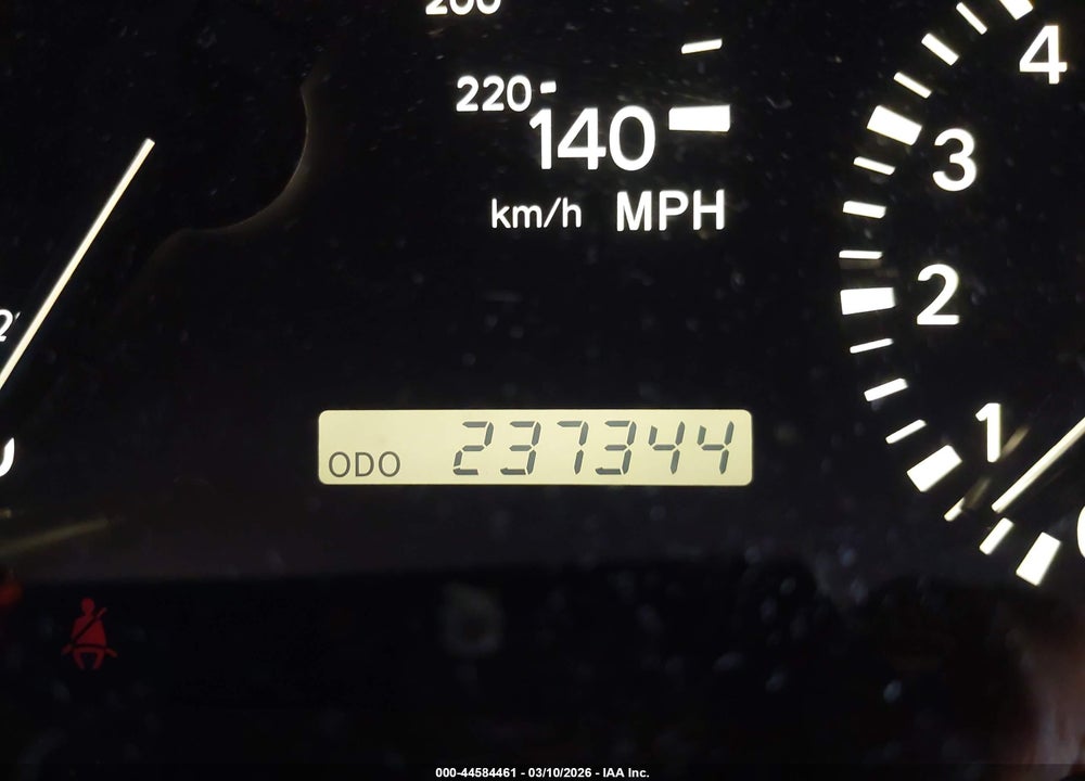 2002 LEXUS RX 300 VIN: JTJHF10U520244902