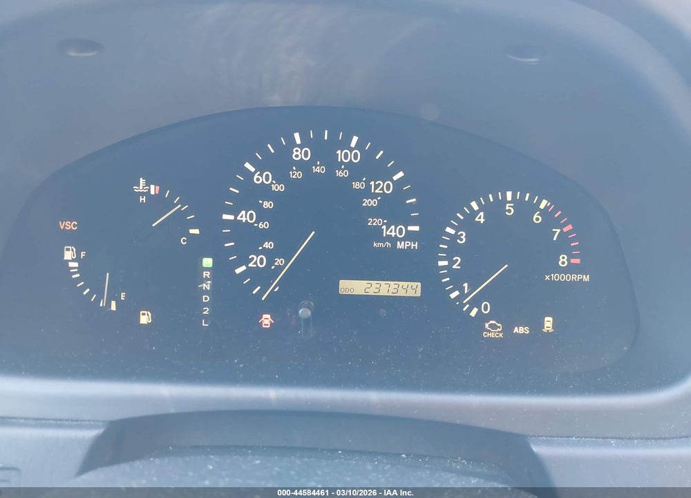 2002 LEXUS RX 300 VIN: JTJHF10U520244902