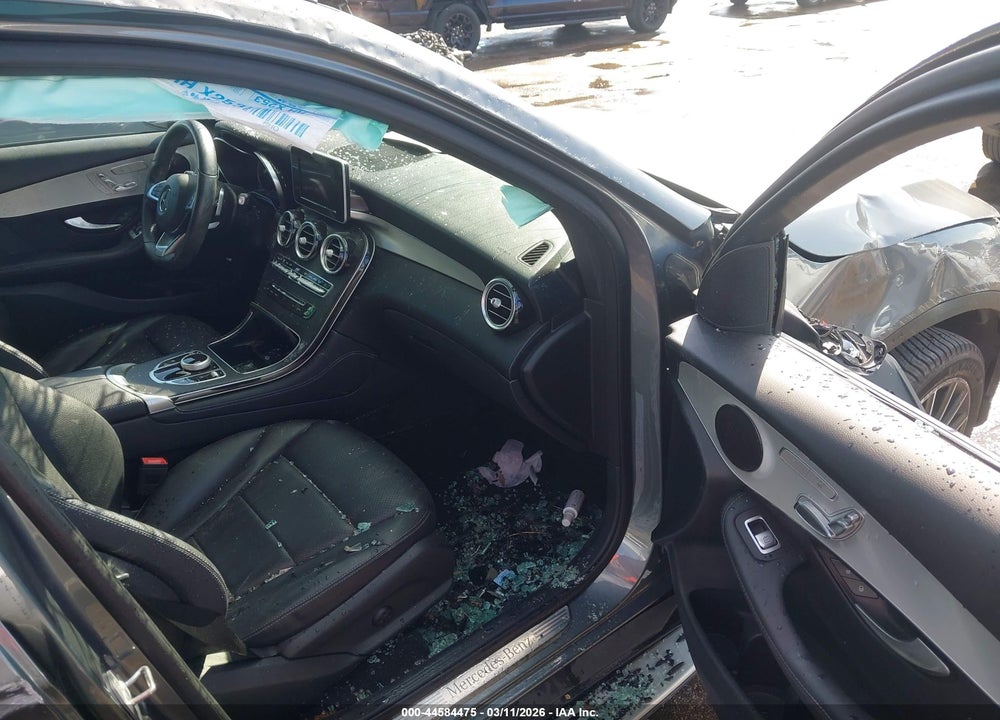2019 MERCEDES-BENZ GLC 300 VIN: WDC0G4JB5KV123828