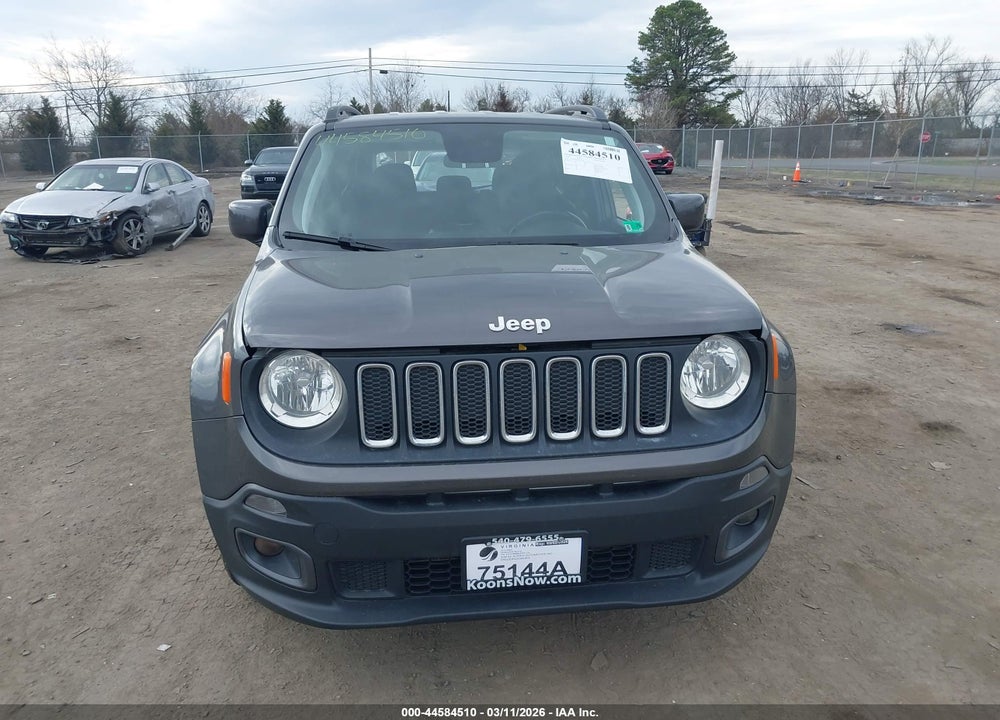 2018 JEEP RENEGADE LATITUDE 4X4 VIN: ZACCJBBB6JPH21178