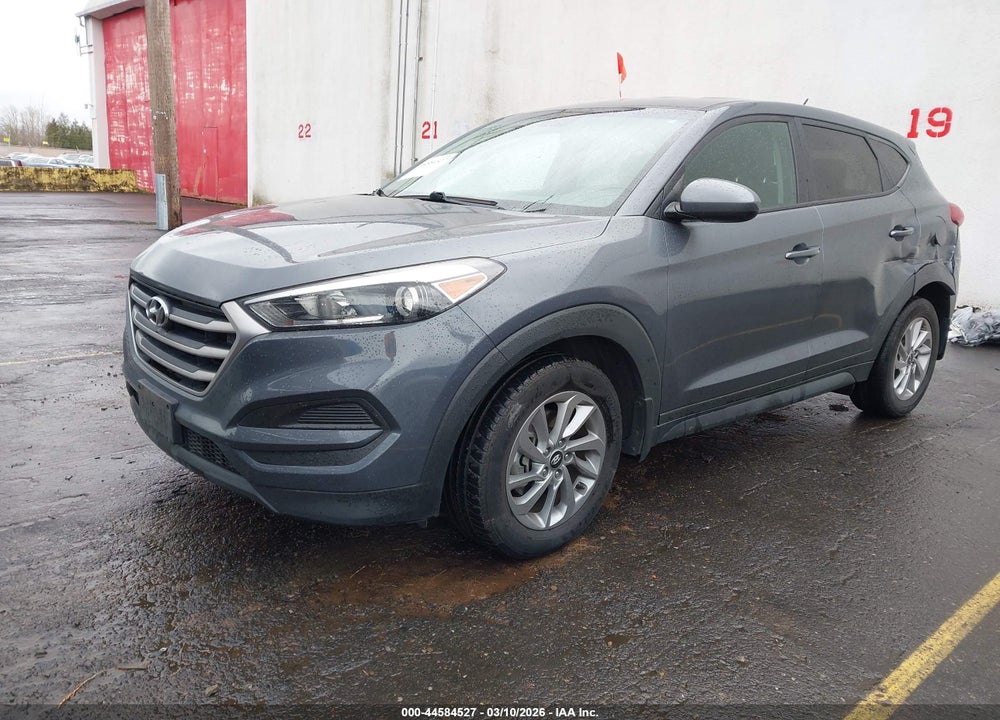 2017 HYUNDAI TUCSON SE VIN: KM8J23A44HU399447
