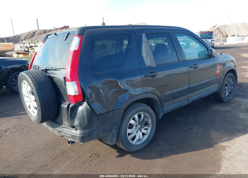 2005 HONDA CR-V EX VIN: SHSRD78865U345615