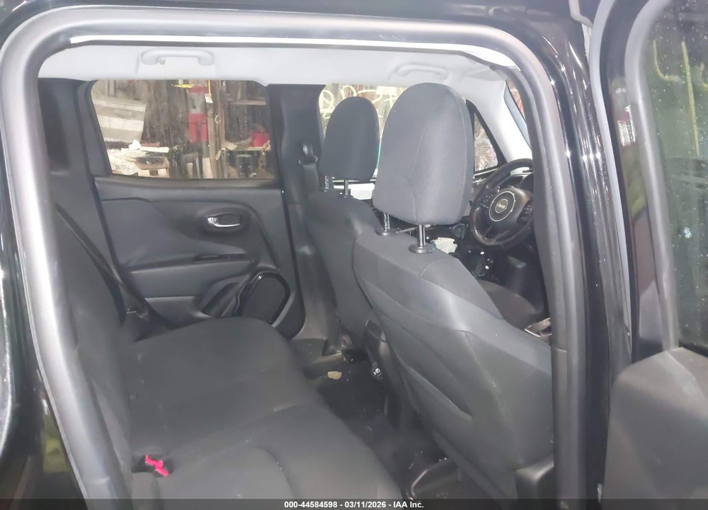 2018 JEEP RENEGADE ALTITUDE FWD VIN: ZACCJABB5JPH61245