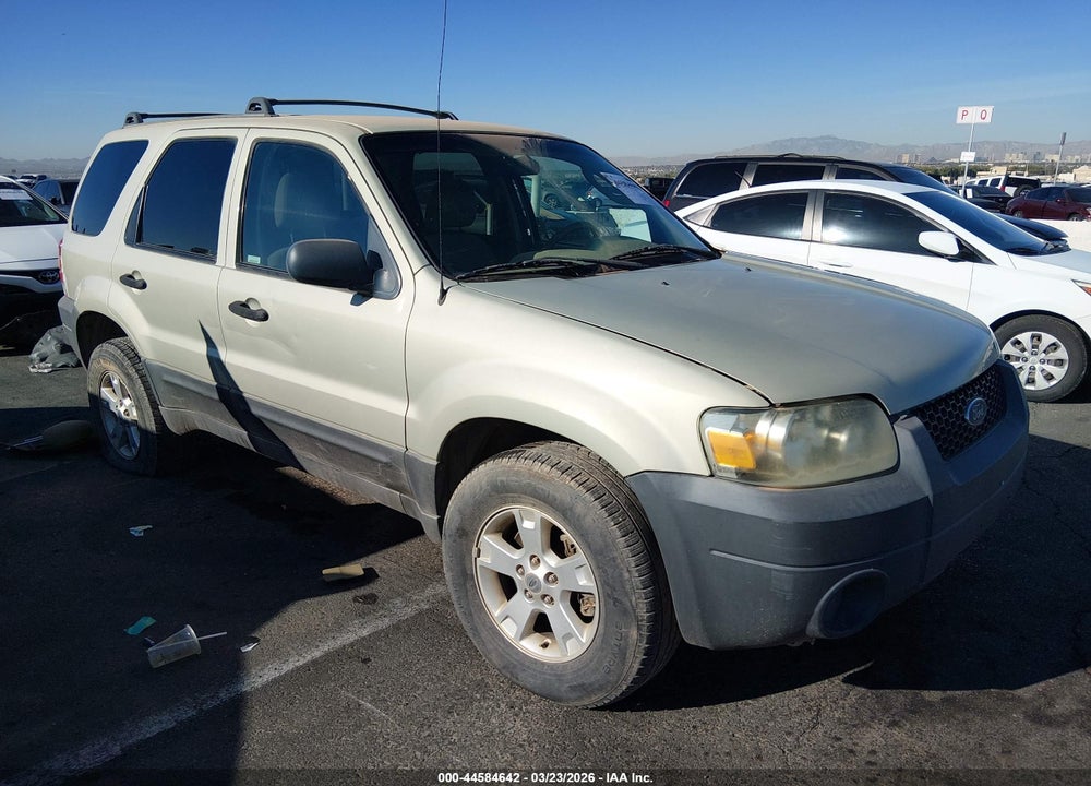 2005 FORD ESCAPE XLT VIN: 1FMYU93125KD51516