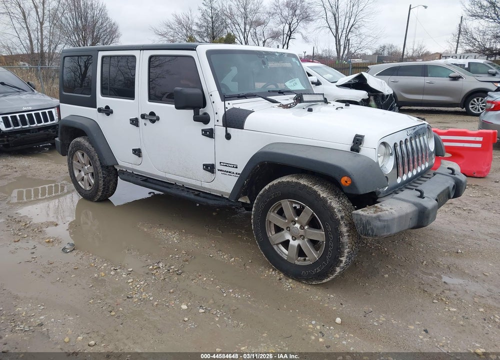 2014 JEEP WRANGLER UNLIMITED SPORT VIN: 1C4BJWDG0EL163687