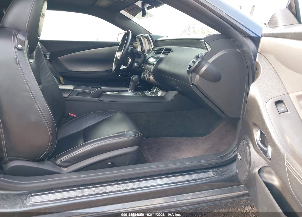2011 CHEVROLET CAMARO 2SS VIN: 2G1FK1EJ6B9111195