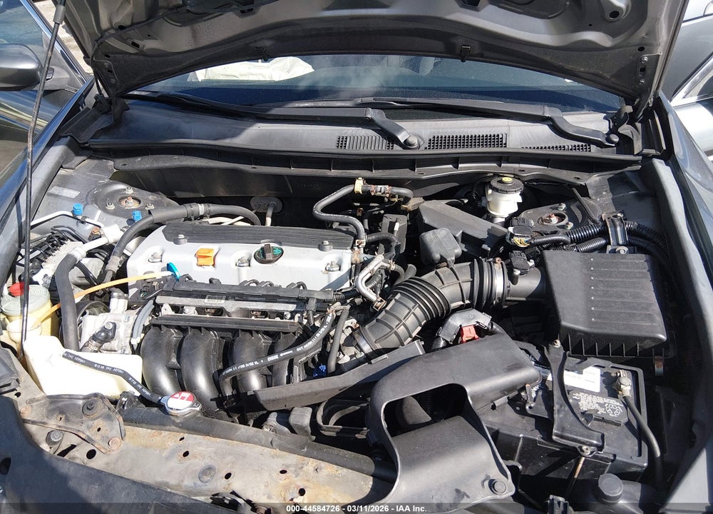 2010 HONDA ACCORD 2.4 LX-P VIN: 1HGCP2F40AA120313