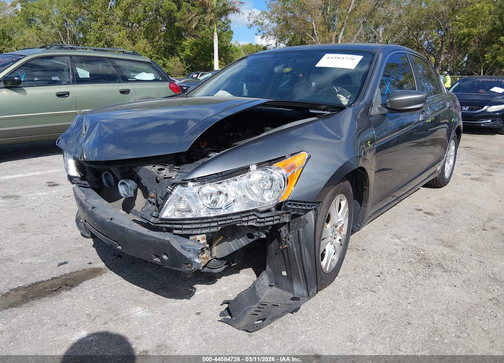 2010 HONDA ACCORD 2.4 LX-P VIN: 1HGCP2F40AA120313