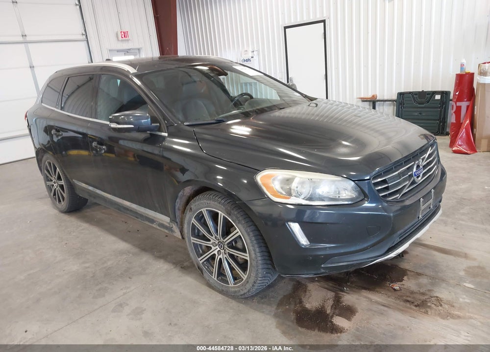 2015 VOLVO XC60 T5 PREMIER VIN: YV440MDK9F2702719