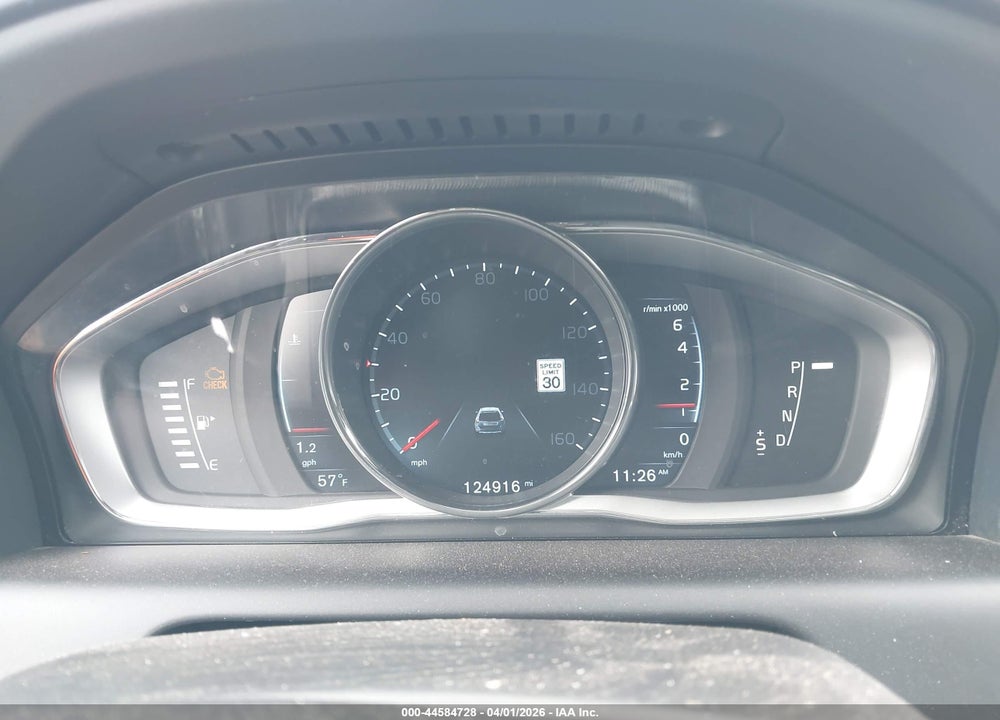 2015 VOLVO XC60 T5 PREMIER VIN: YV440MDK9F2702719