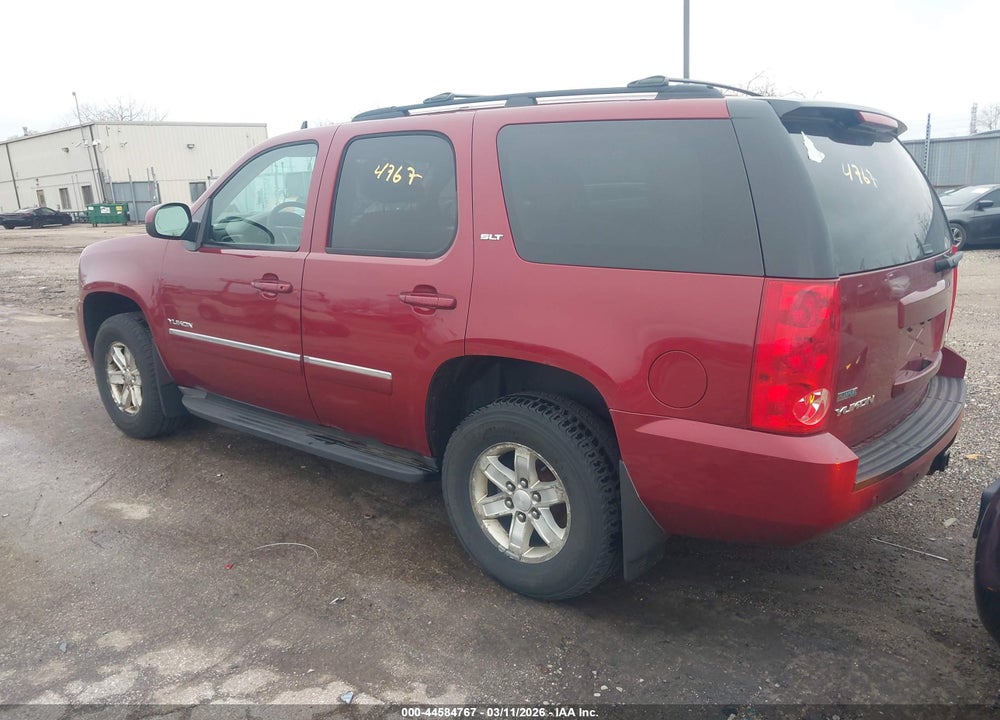 2011 GMC YUKON SLT VIN: 1GKS2CE09BR295423