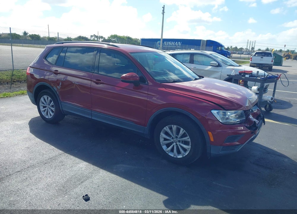 2018 VOLKSWAGEN TIGUAN 2.0T S VIN: 3VV1B7AXXJM208423