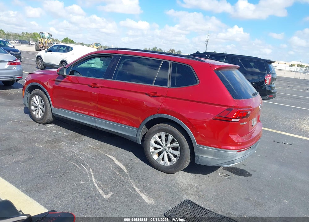 2018 VOLKSWAGEN TIGUAN 2.0T S VIN: 3VV1B7AXXJM208423