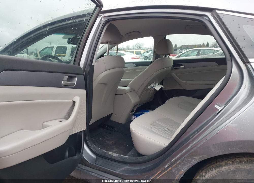 2018 HYUNDAI SONATA SEL VIN: 5NPE34AF7JH629900