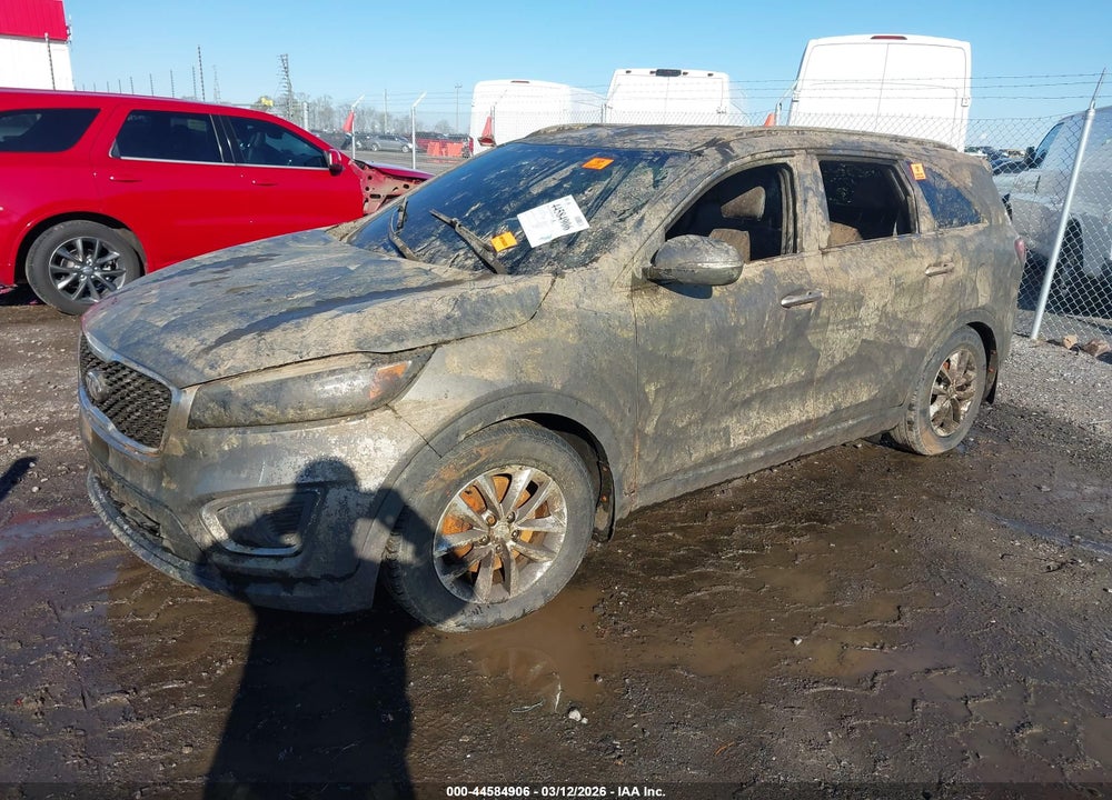 2018 KIA SORENTO 2.4L LX VIN: 5XYPG4A32JG398401