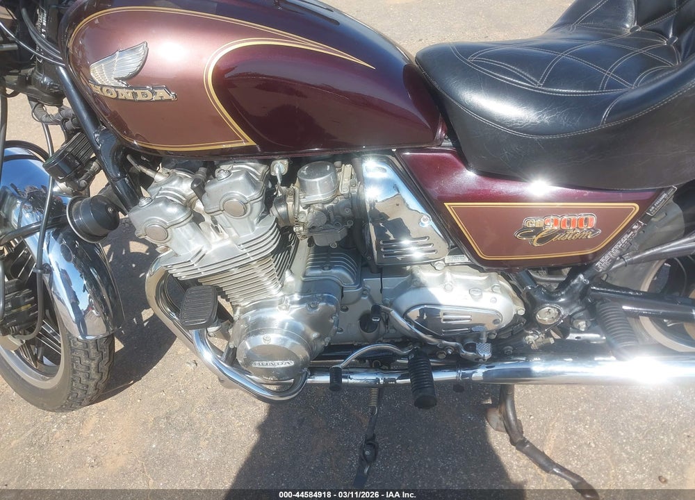 1981 HONDA CB900 C VIN: JH2SC0405BC102560