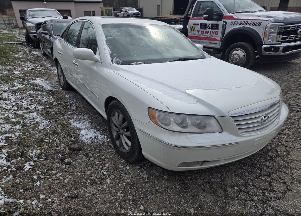 2006 HYUNDAI AZERA LIMITED/SE VIN: KMHFC46F46A070460