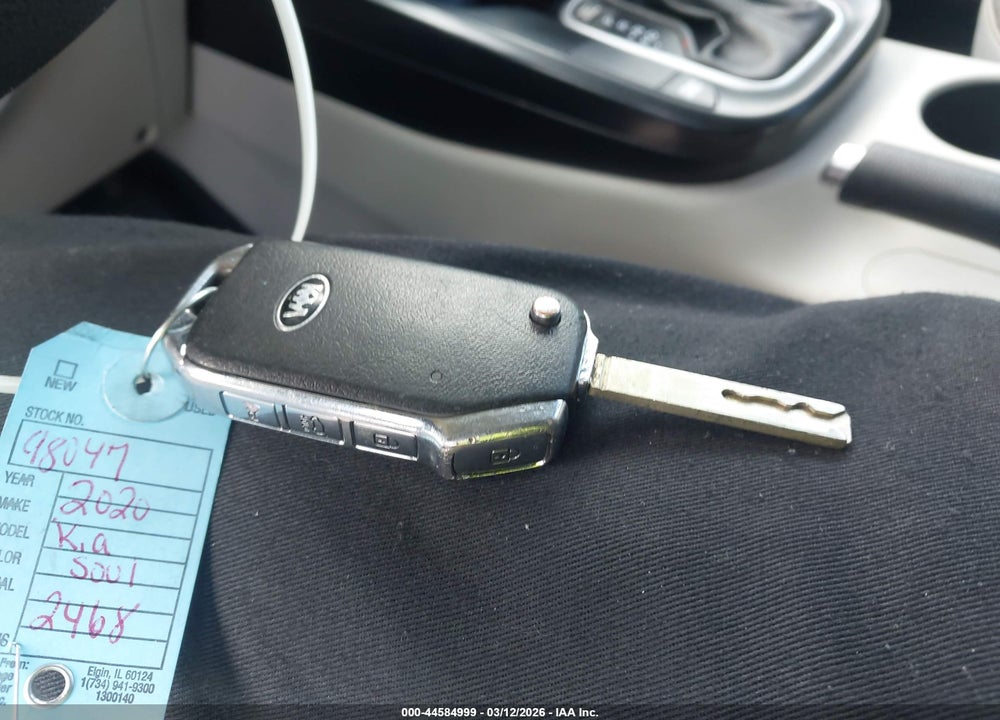 2020 KIA SOUL S VIN: KNDJ23AU1L7702468