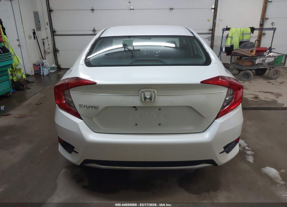 2019 HONDA CIVIC LX VIN: 19XFC2F6XKE027614