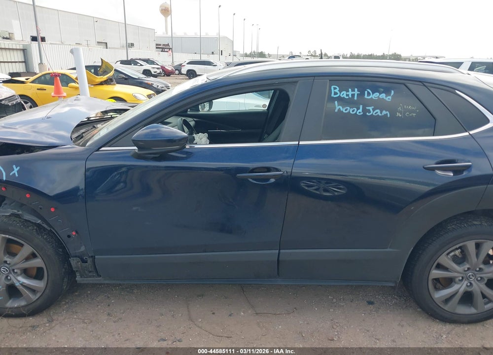 2025 MAZDA CX-30 2.5 S PREFERRED PACKAGE VIN: 3MVDMBCM4SM770040