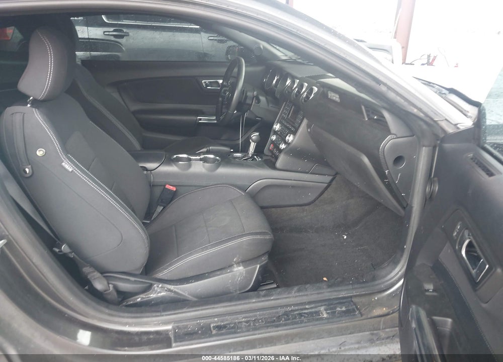 2016 FORD MUSTANG V6 VIN: 1FA6P8AM6G5272867