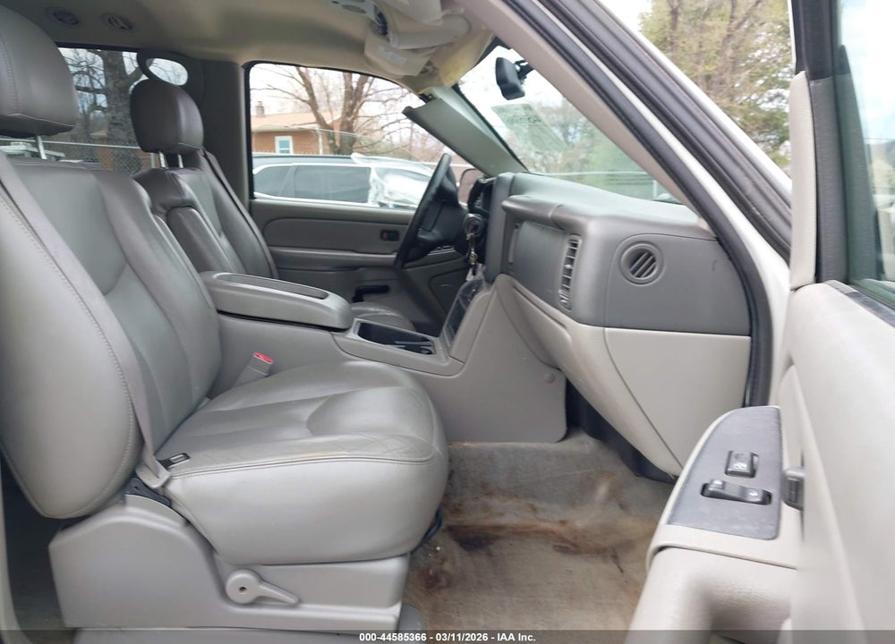 2004 CHEVROLET TAHOE Z71 VIN: 1GNEK13Z84R253818