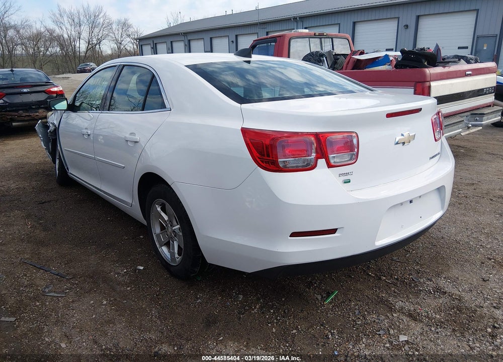 2015 CHEVROLET MALIBU LS VIN: 1G11B5SL7FU152600