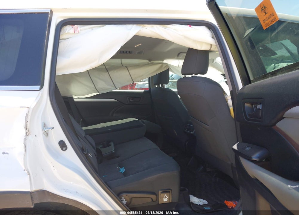 2017 TOYOTA HIGHLANDER LE VIN: 5TDZARFH5HS027676