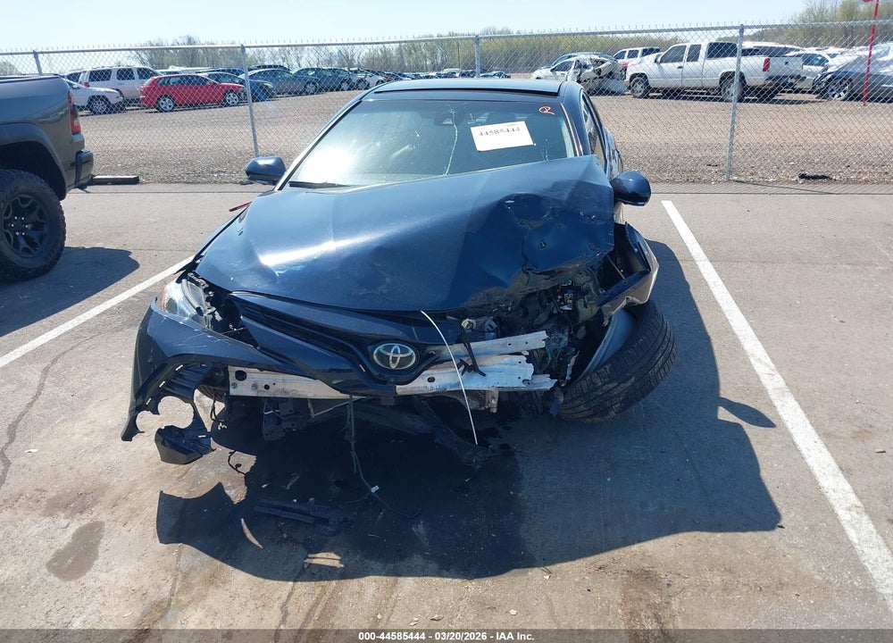 2018 TOYOTA CAMRY XLE V6 VIN: 4T1BZ1HK3JU506017